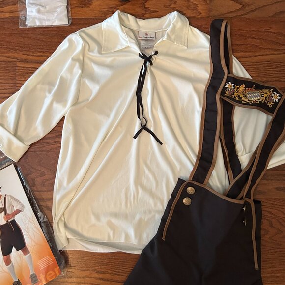 Men's Brown Lederhosen Costume - Picture 7 of 14